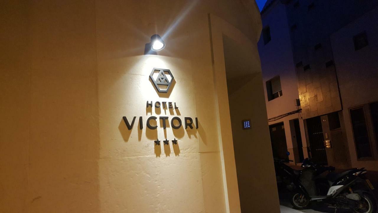 Hotel Victori Es Castell  Eksteriør billede